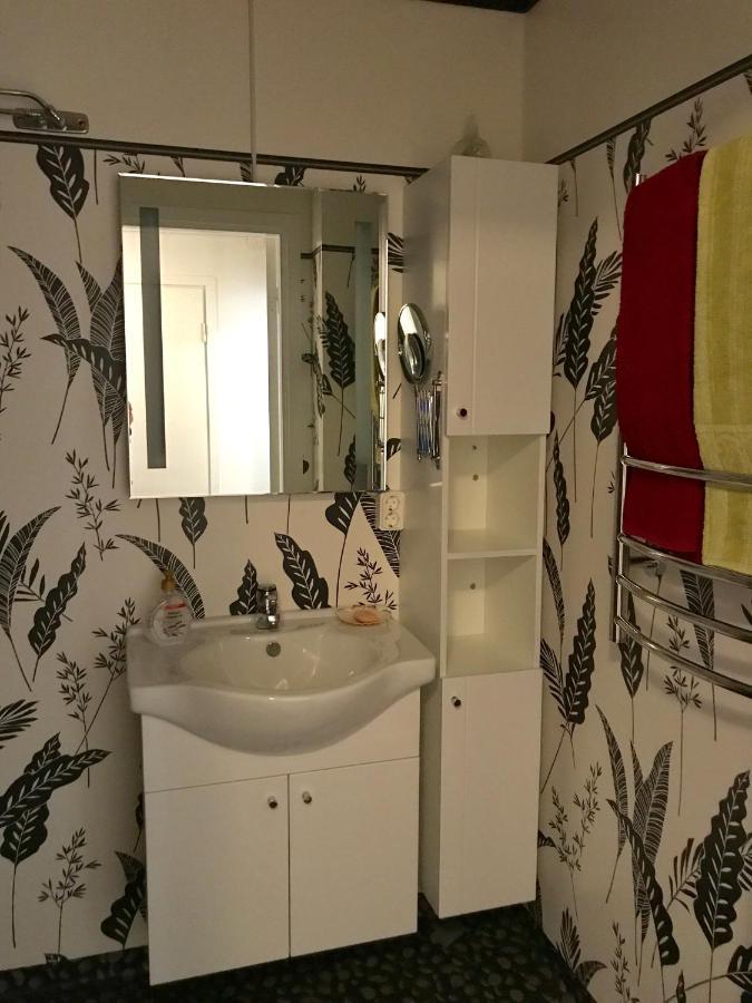 Stenhaella Bed&Breakfast Holmsjö Dış mekan fotoğraf